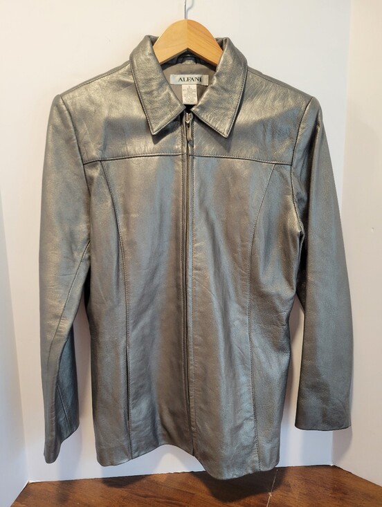 Alfani Jackets & Blazers - VTG Alfani Sz S Metallic Silver Genuine New Zealand Lamb Leather Zip Jacket Y2K